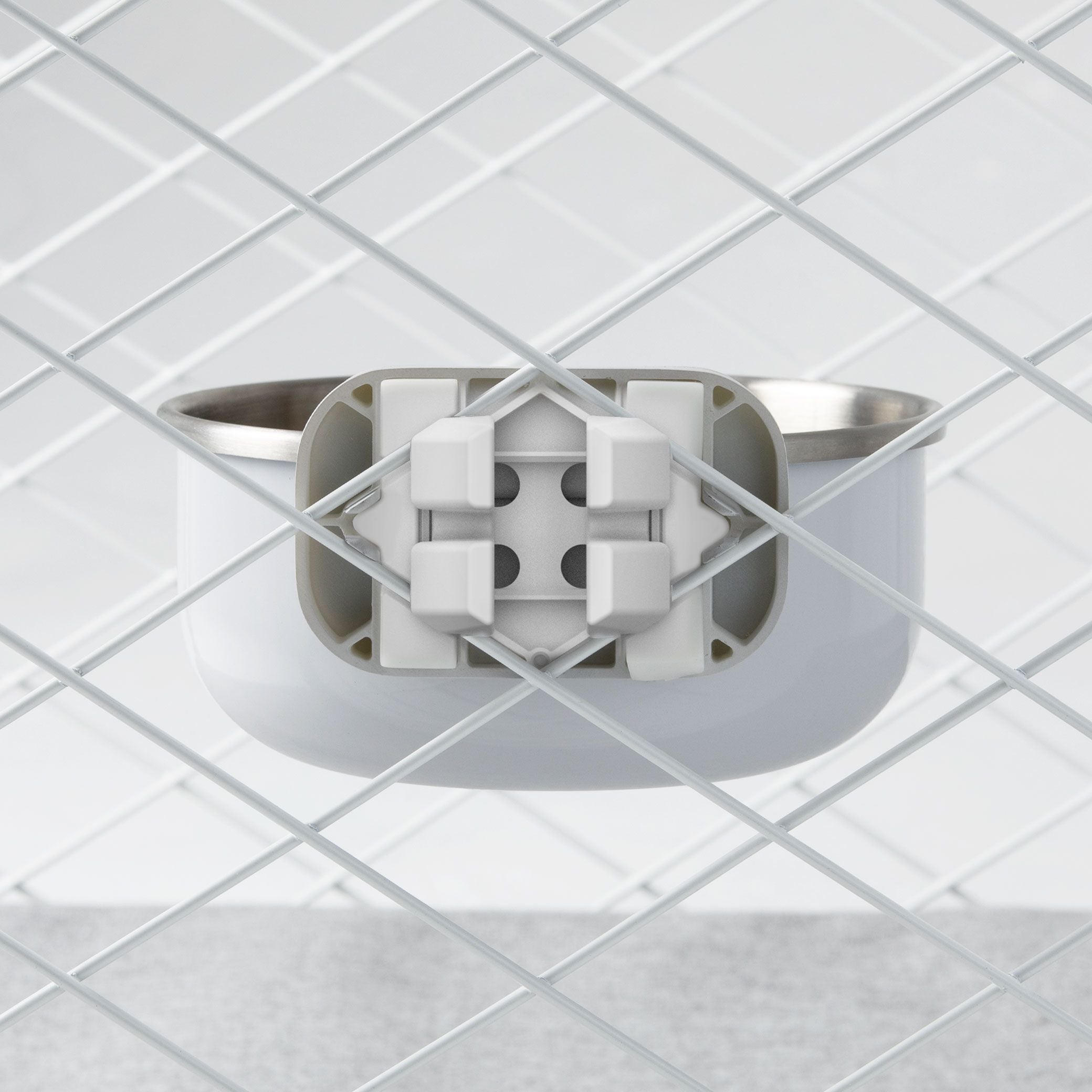 Unversal Crate Bowl & Clip