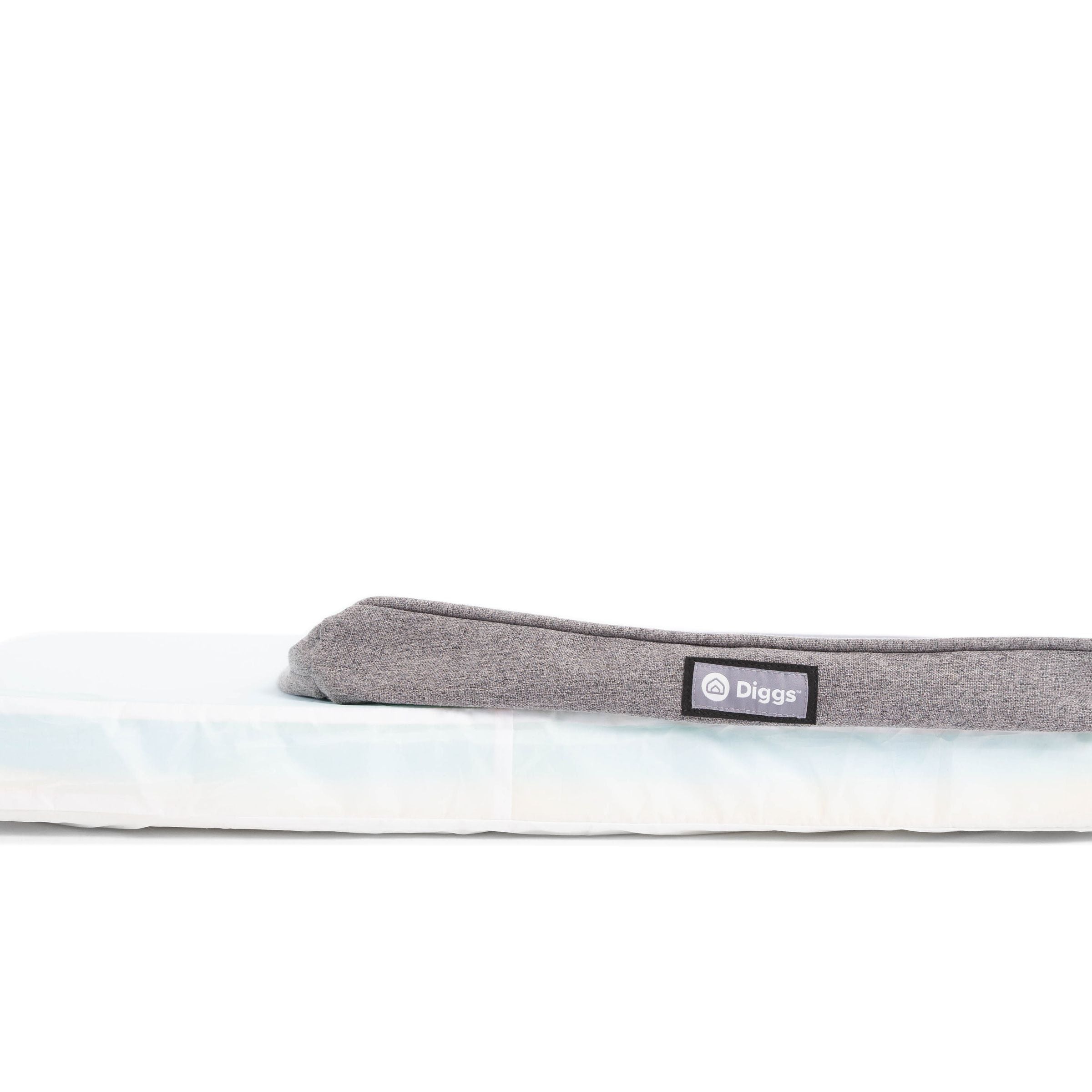 A Snooz pad outer cover was removed from the pad.