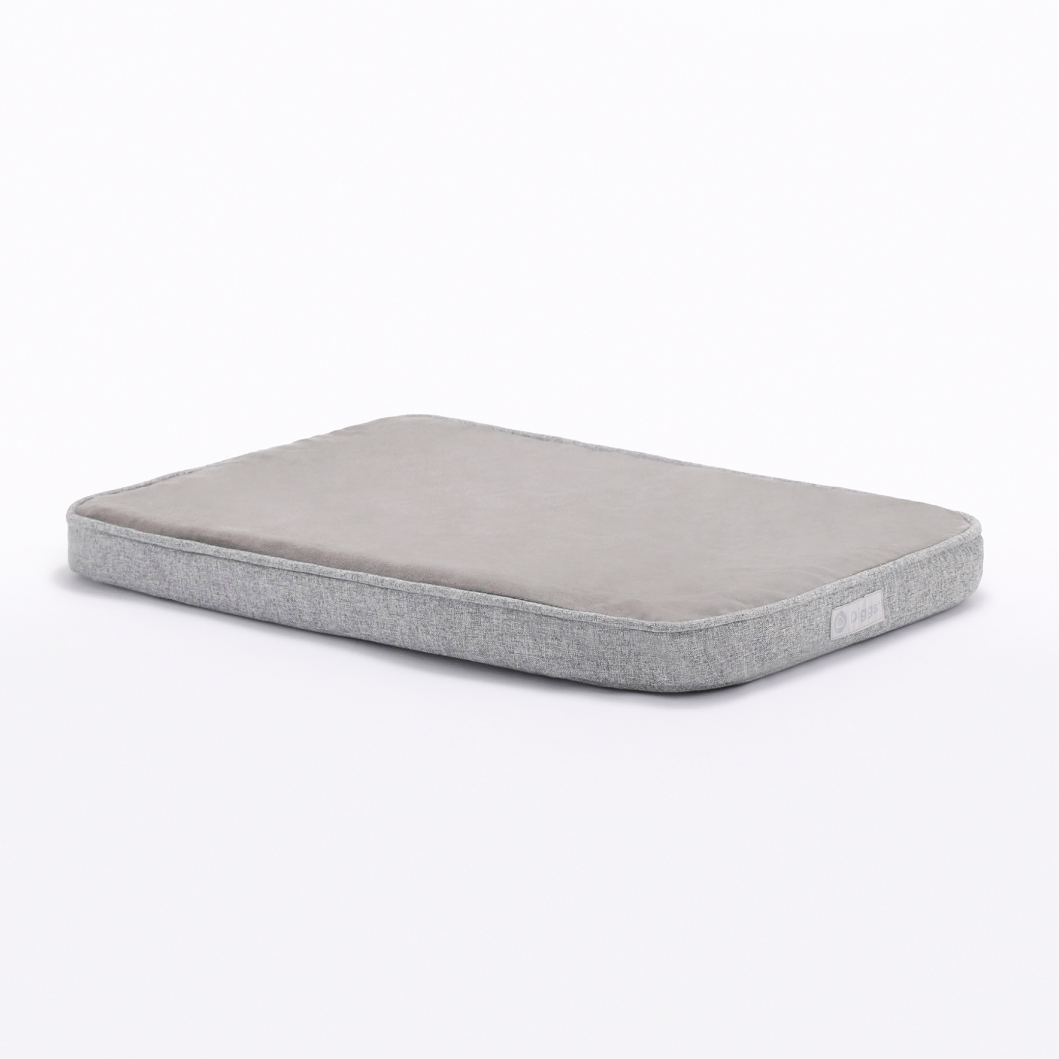 A grey (light grey) Diggs snooz pad.